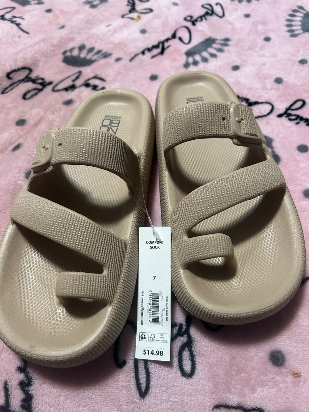 No Boundaries Beige Slide Sandals with Adjustable Straps Size 7 NWT